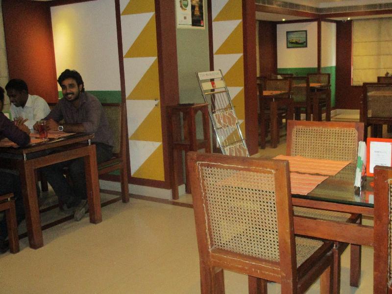 Treebo Trend Time Square Marine Drive 3* Kochi