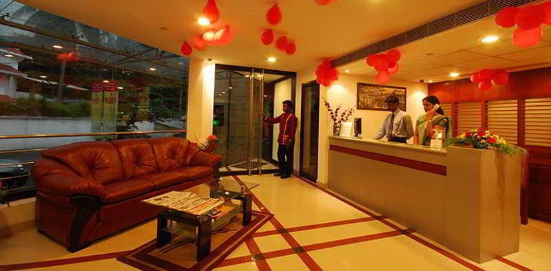 Hotel Treebo Trend Time Square Marine Drive Kochi